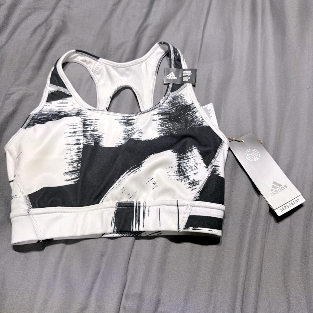 NWT Adidas sports bra size XS